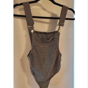 ⚠️3 for $15⚠️ Black & White Striped Overall Bodysuit